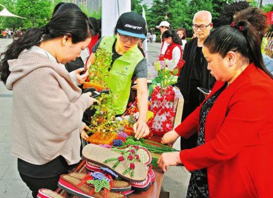 丹鳳招聘最新揭秘，小巷中的獨(dú)特小店之旅，隱藏寶藏等你來發(fā)掘！